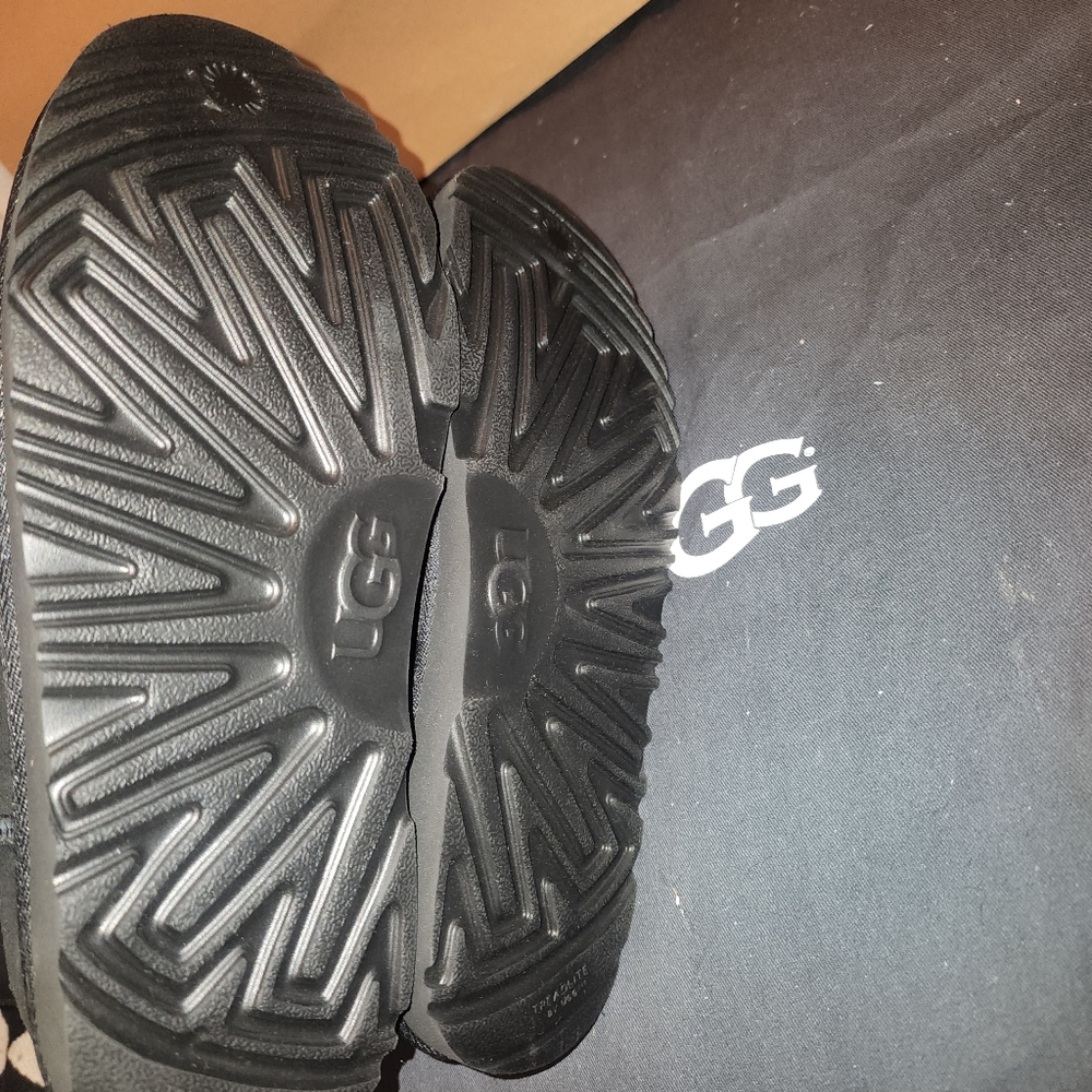 Water resistant boot - Picture 11 of 11